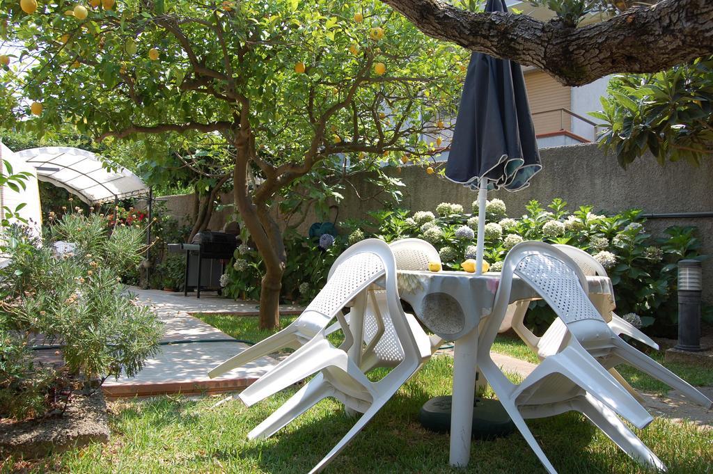 B&B Villa Francesca Соверато-Марина Экстерьер фото