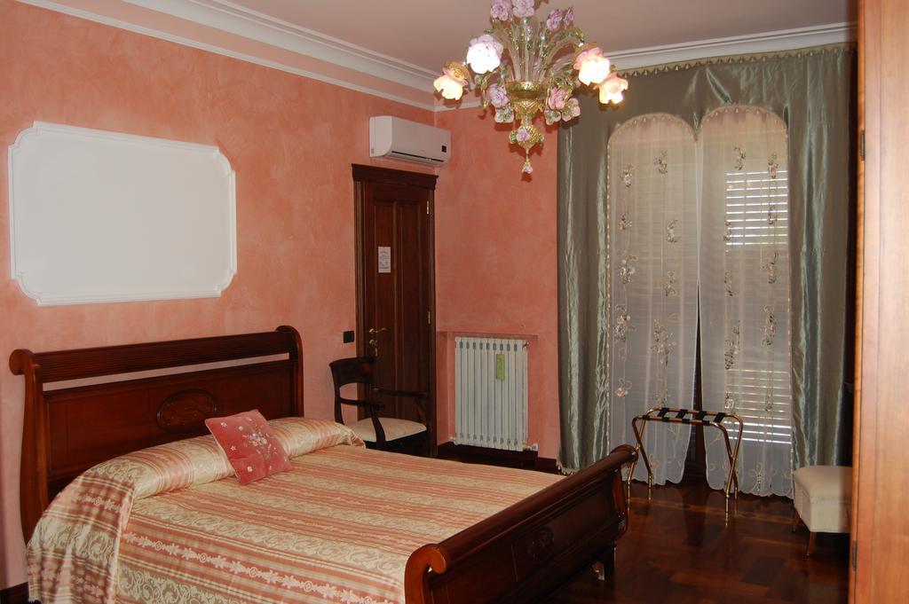 B&B Villa Francesca Соверато-Марина Номер фото